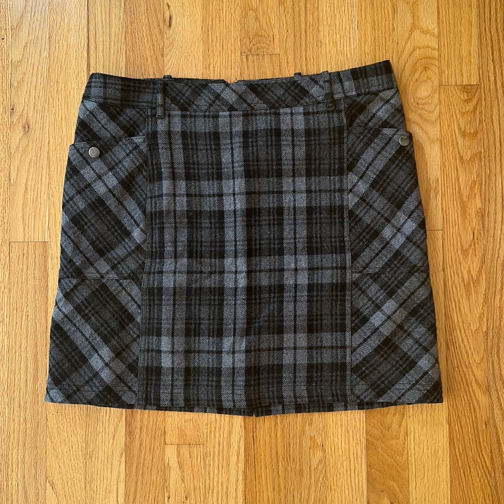 Eddie Bauer fully lined plaid skirt